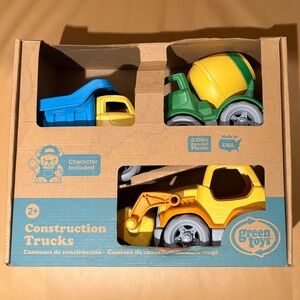 Blue and Green Racing Cars Set for Endless Fun
